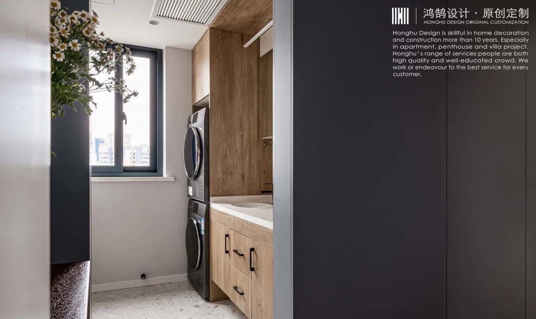 160 平顶层现代居-32