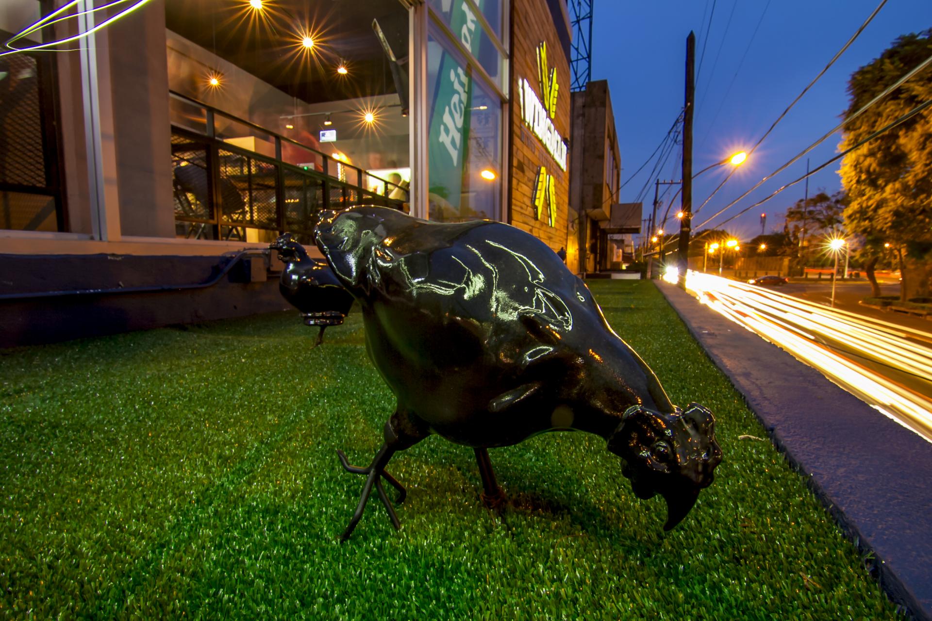 墨西哥Wingman体育酒吧Wings店室内设计丨墨西哥瓜达拉哈拉丨当地工作室deFORMA-17