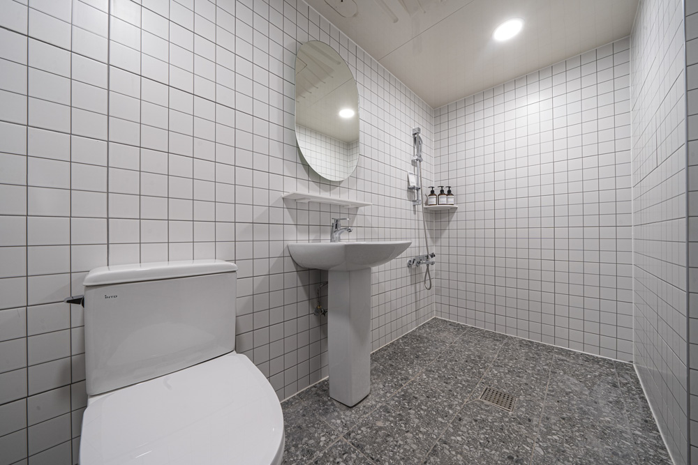 【多元设计概念的 24 小时酒店】-23