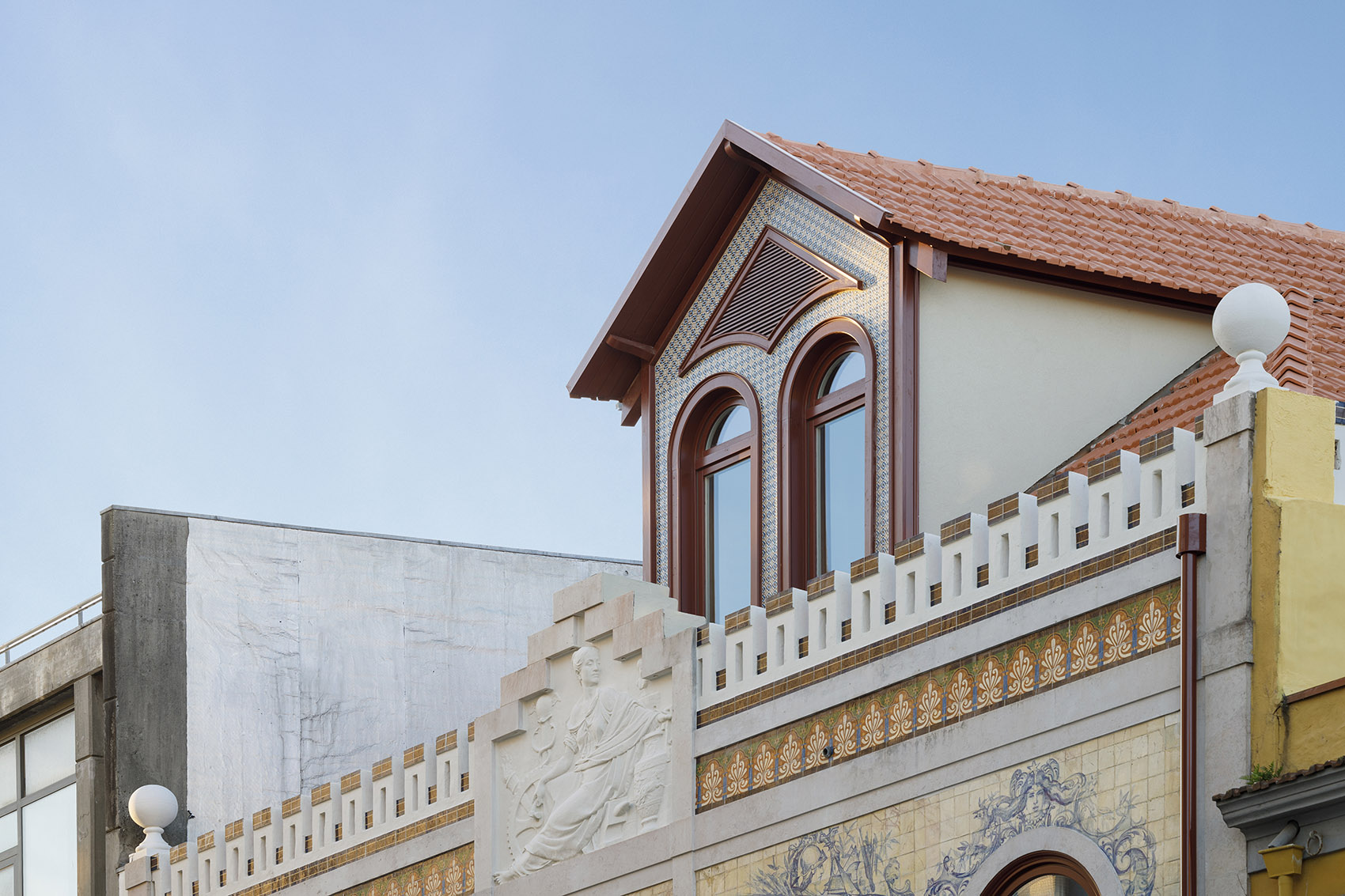 Devesas陶瓷厂改造，波尔图 / Anarchlab-55