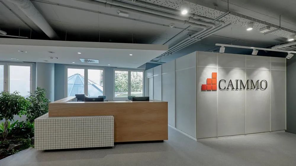 布达佩斯地产集团 CAImmo 办公空间丨匈牙利布达佩斯丨MadiLancos Studio-4