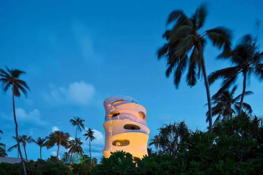 门外汉打造的马尔代夫私岛酒店，设计如何逆袭？-71