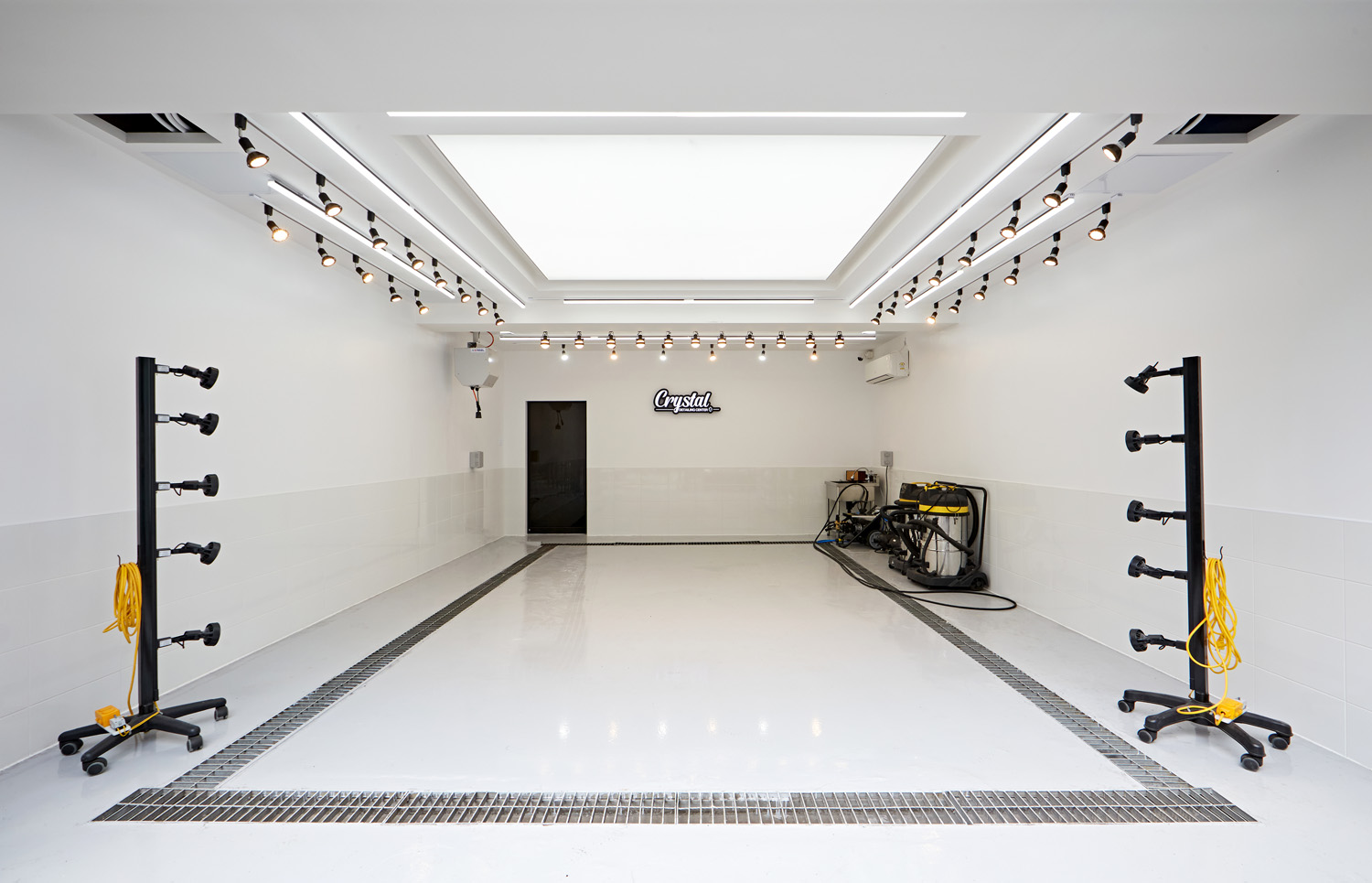 40 平米极简白色调的完美细节处理-6