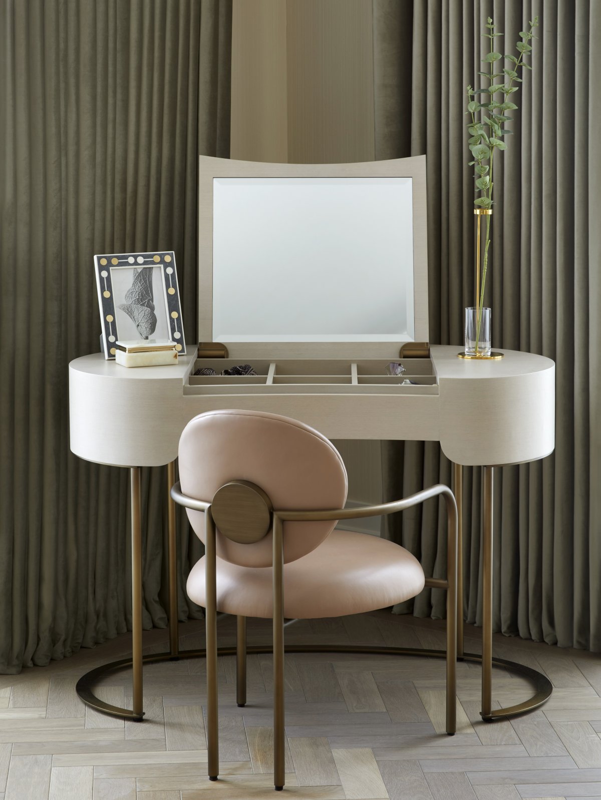 伦敦 Chelsea Barracks 艺术家住宅,英伦风格与现代艺术完美融合-29