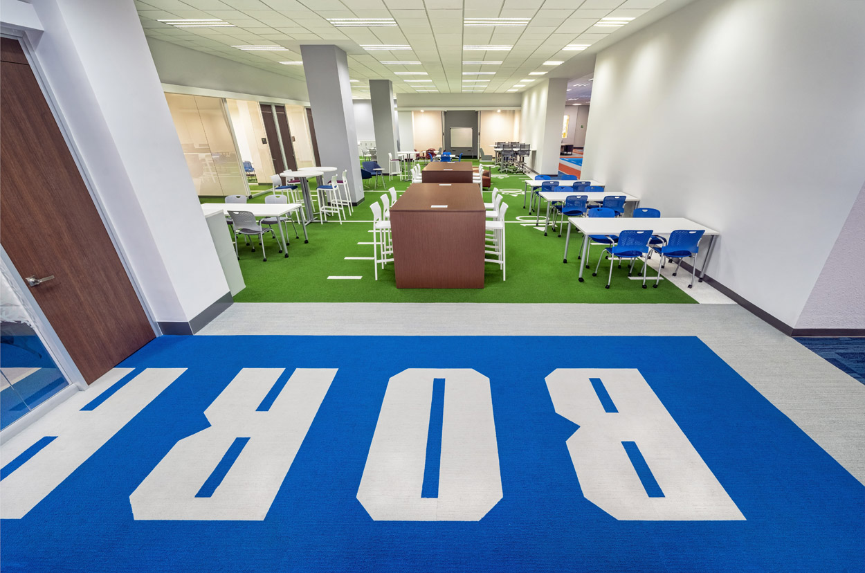 墨西哥 TEC 科技大楼 | 温暖有趣的办公学习空间-10