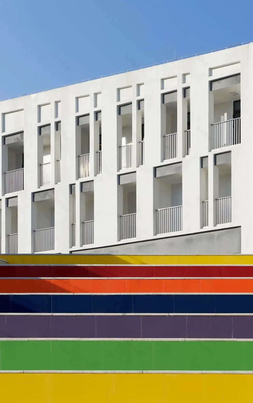 乐清育英寄宿学校 | 螺旋体建筑的丰富空间与创新教育理念-45