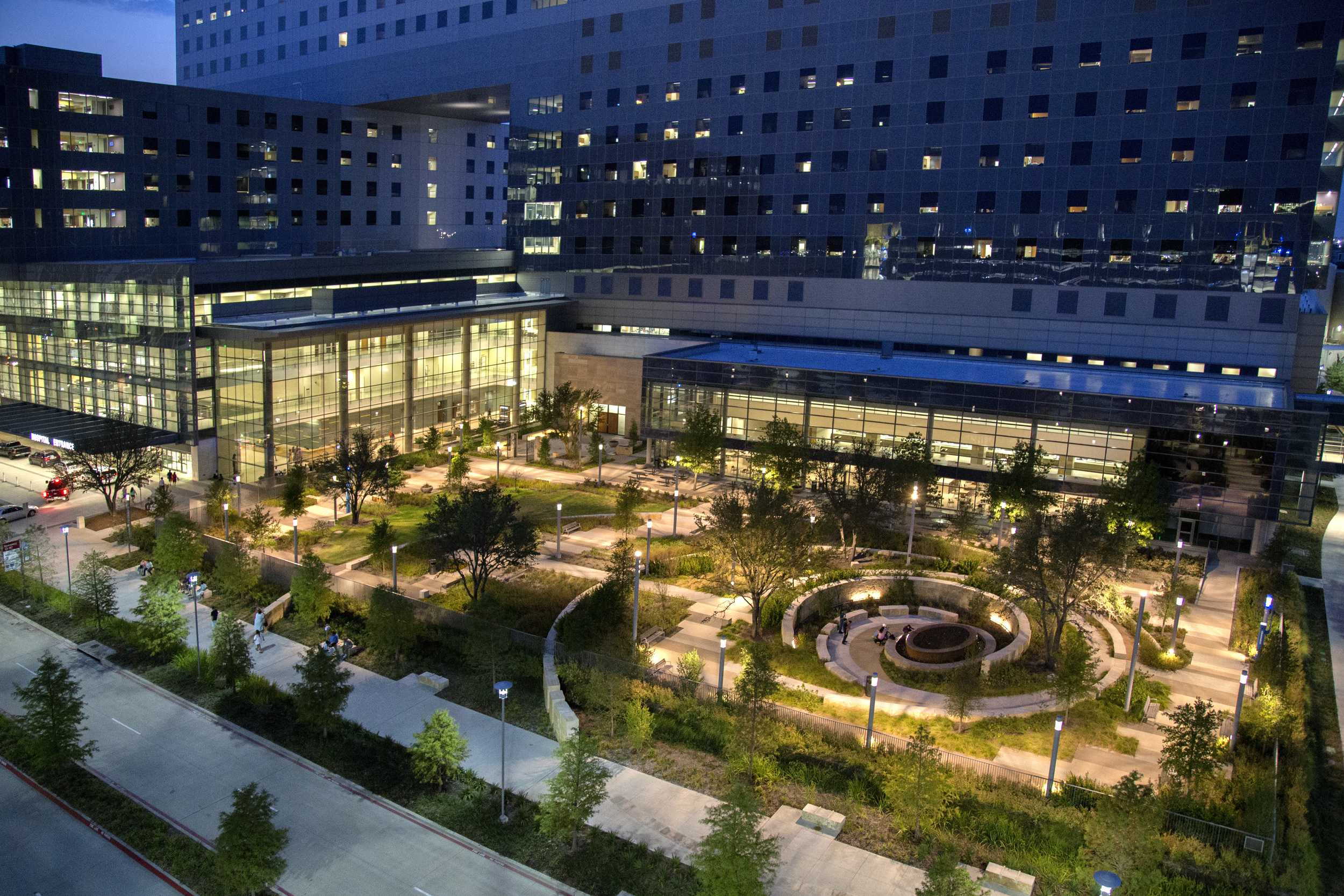 美国新帕克兰医院修复性景观-17