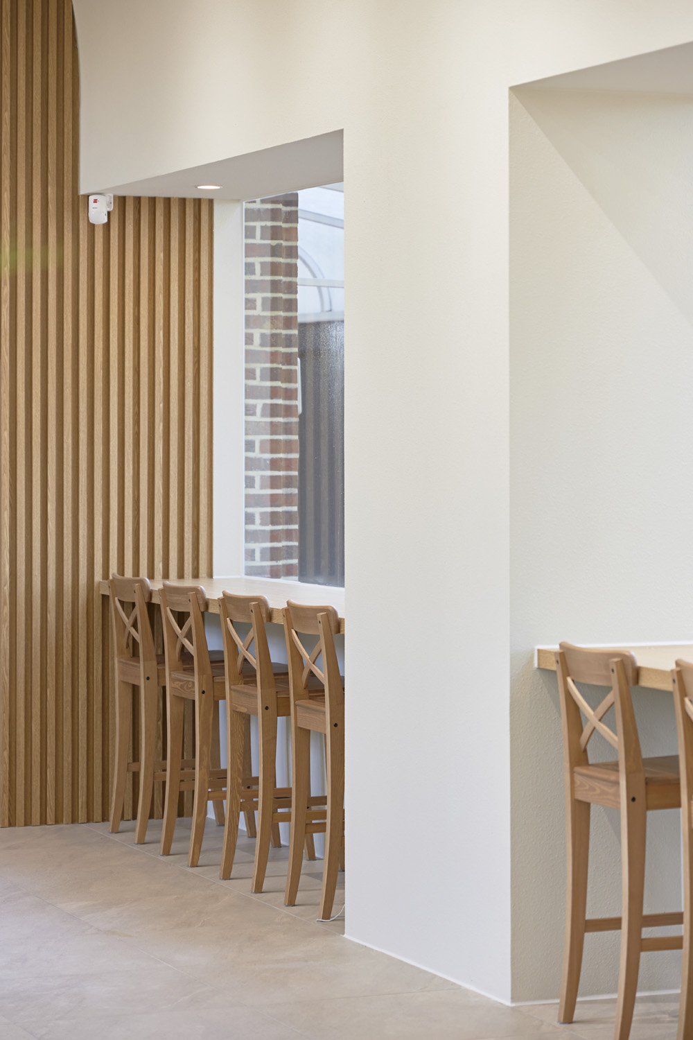 大型平层办公室 | 融合户外运动场的创新设计-20