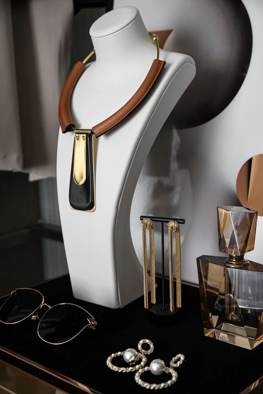 简约灰色调,打造生活艺术空间-23