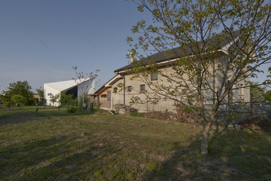 House in Bernolákovo Zitnansky Gonda architects-64
