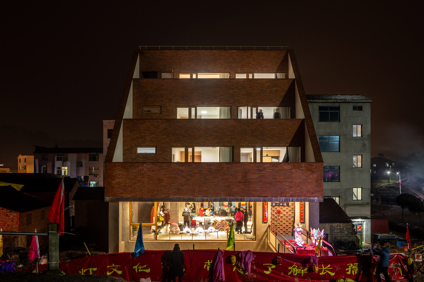 山下文化驿站丨中国浙江丨木伏建筑展演工作室-45