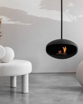 诺姆（Noom）出品的格罗皮乌斯 CS1 扶手椅