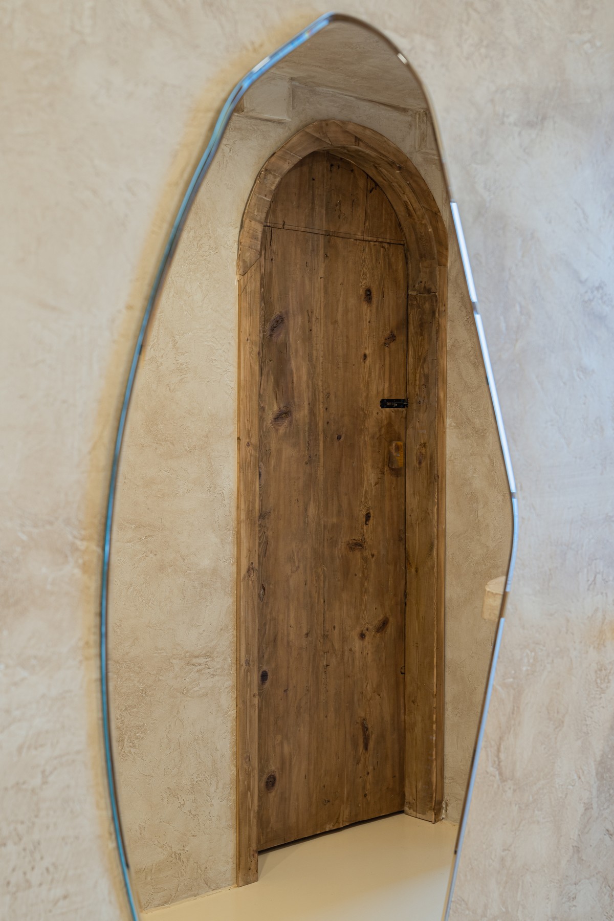 涅十设计 · 30平米loft小而美侘寂风民宿-23