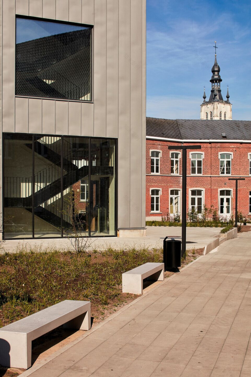 比利时废弃学校改造-24