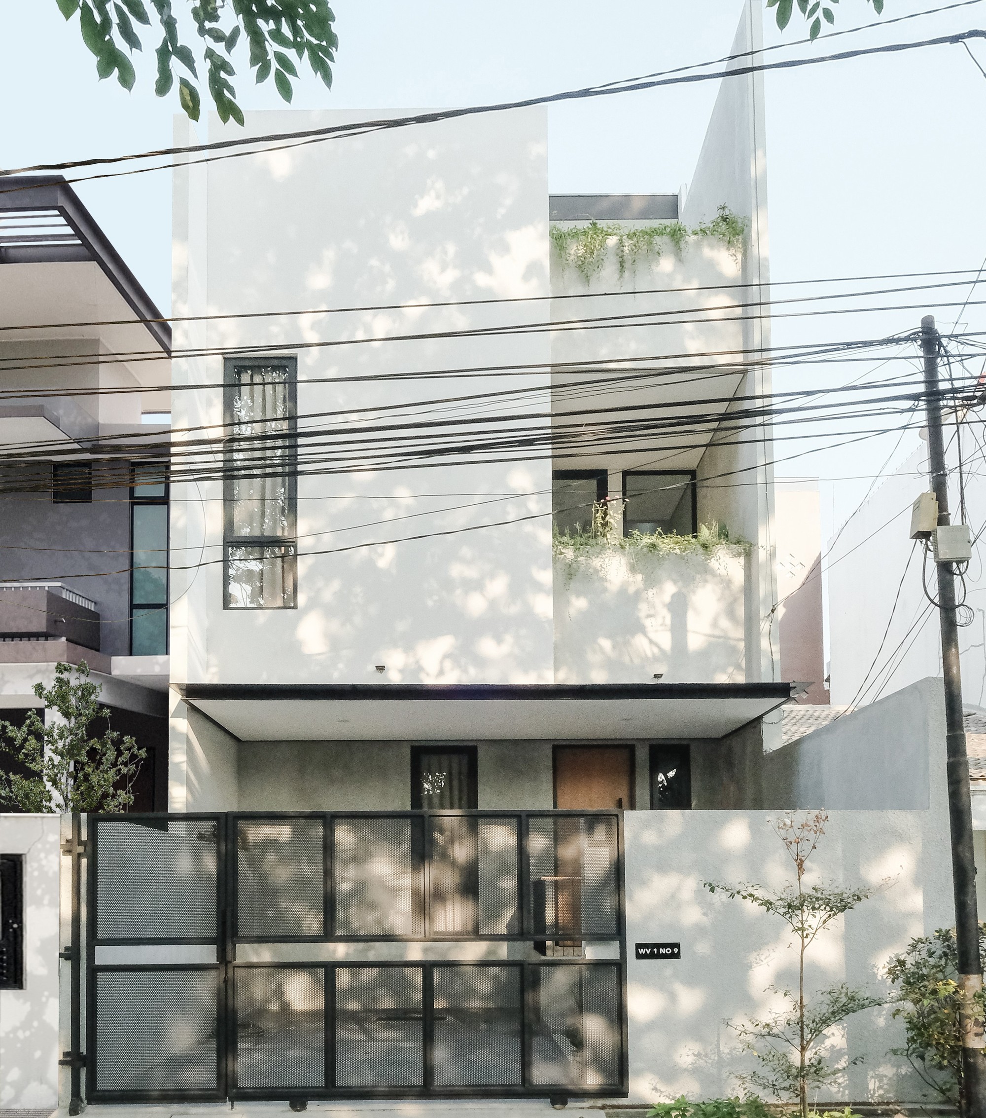 Ambivert House / TRST Architect-20