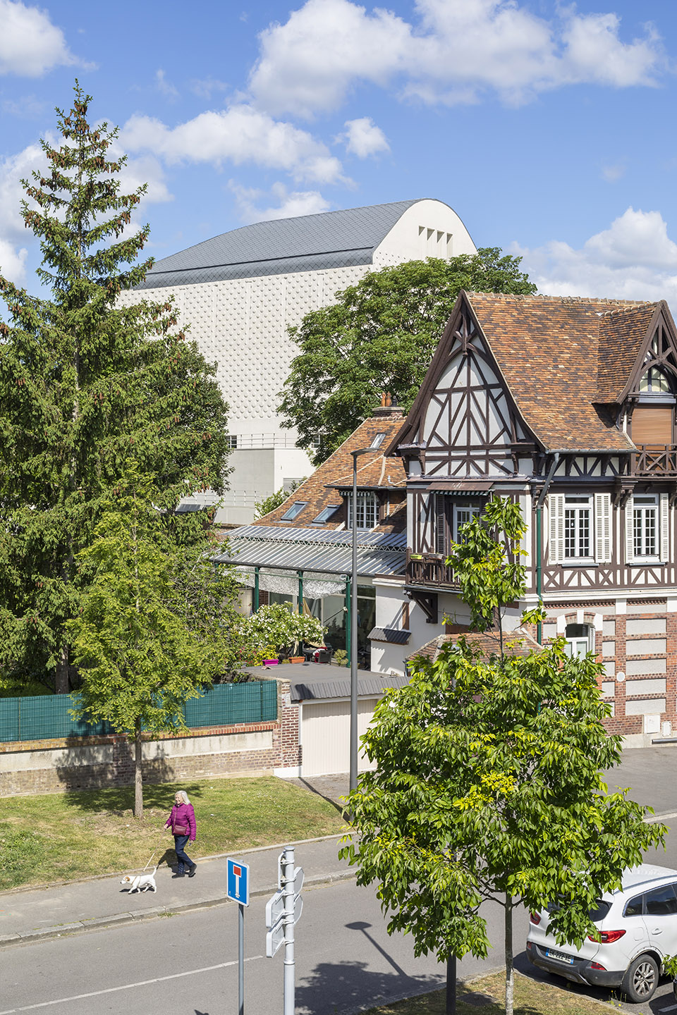 Beauvaisis剧院丨法国丨The atelier AJC-79