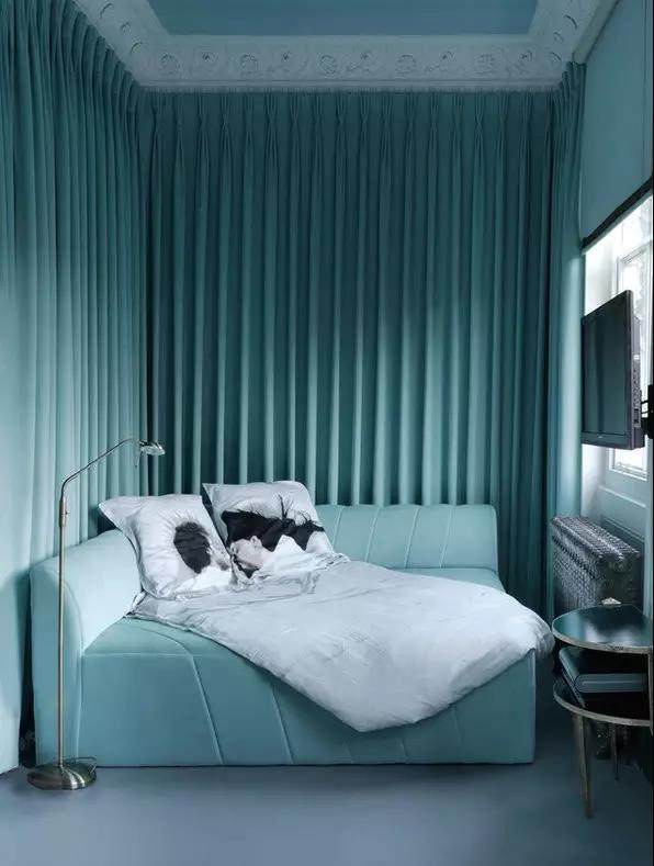 冬季家居色彩指南 | 经典色的魅力与新生-57