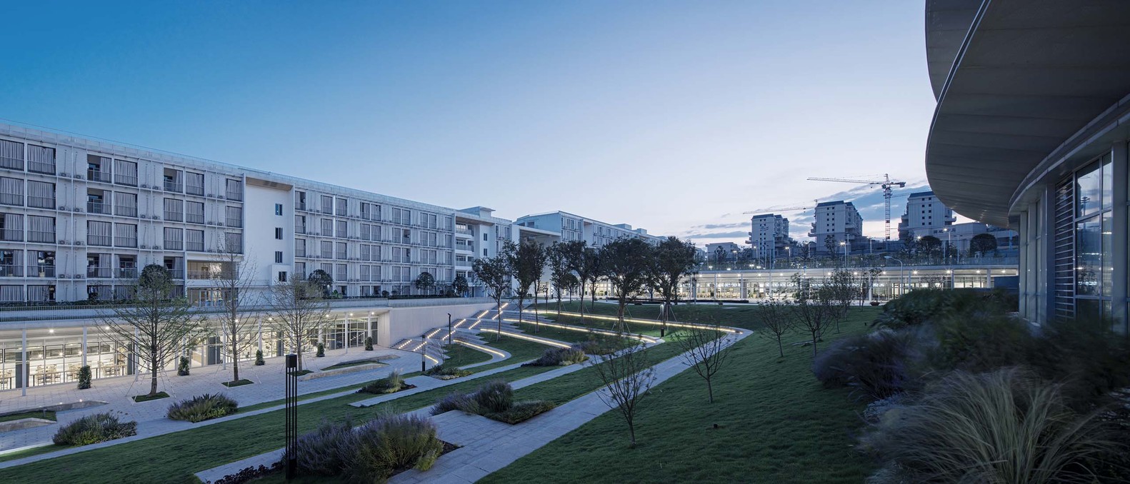 重庆南开两江中学 · 创新校园环境,颠覆传统教育空间-31