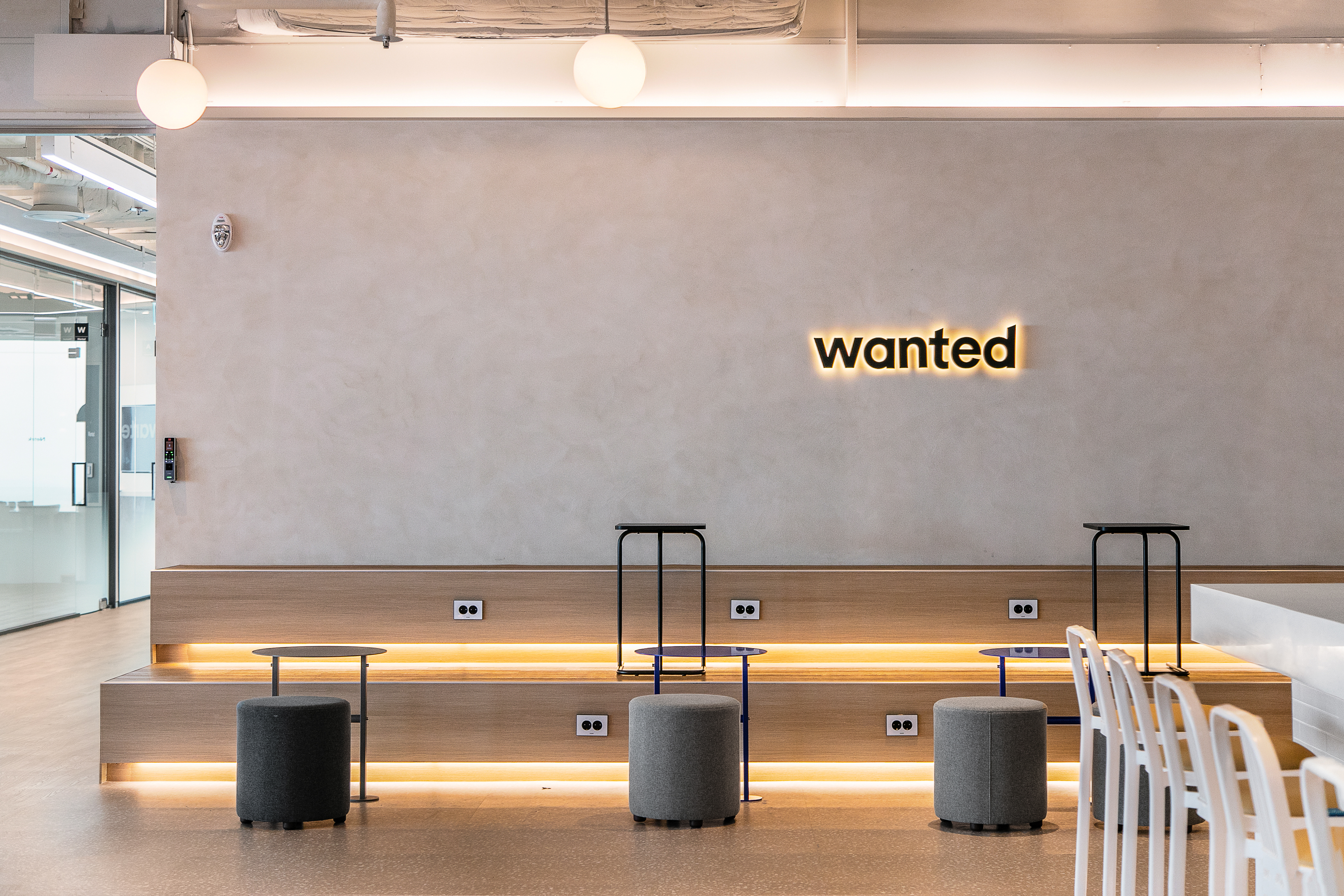 Wanted 工作平台丨韩国首尔丨OUTINSPACE 室内工作室-26
