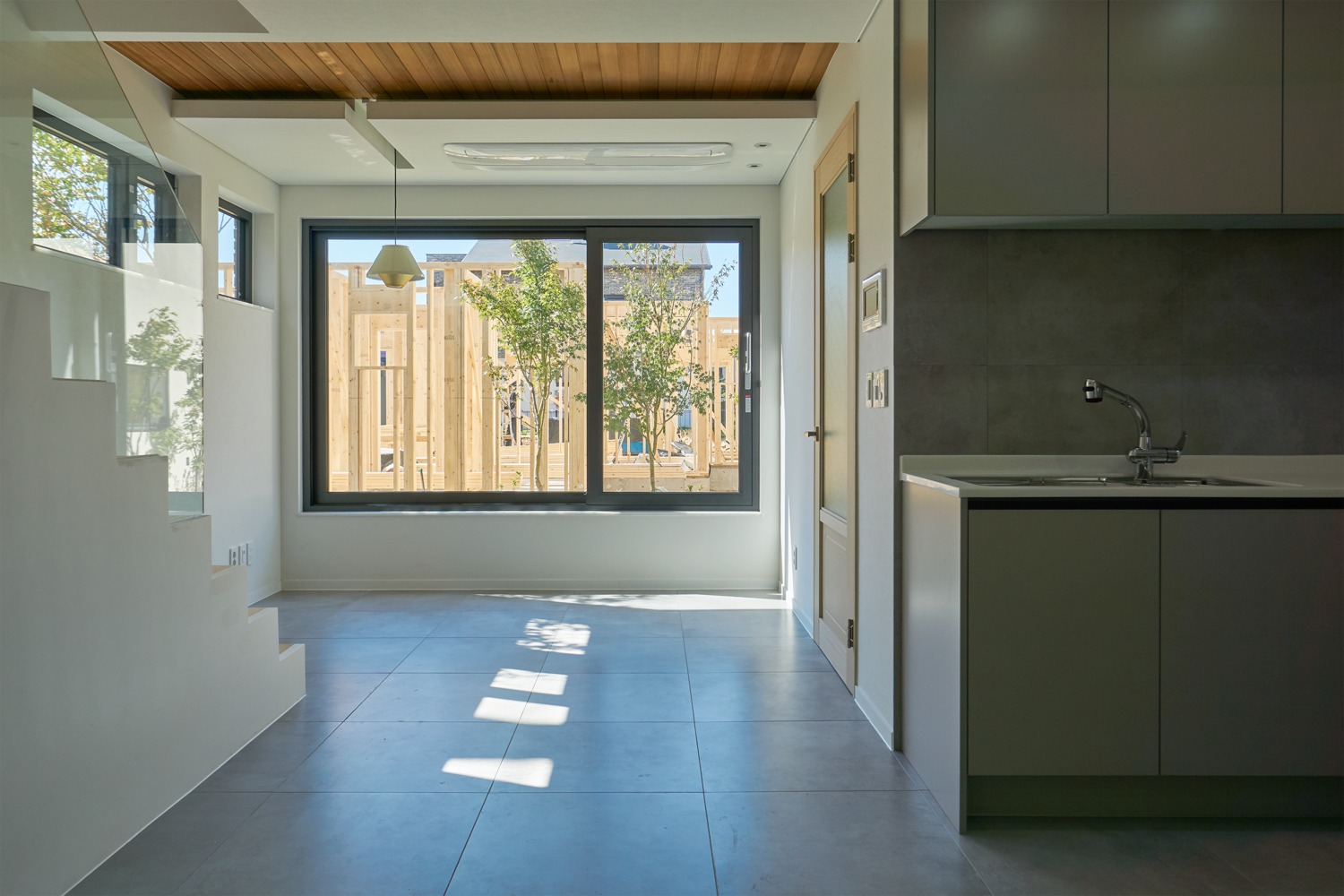 五彩斑斓的“城墙”家园，音乐与美酒的沉浸式体验-68