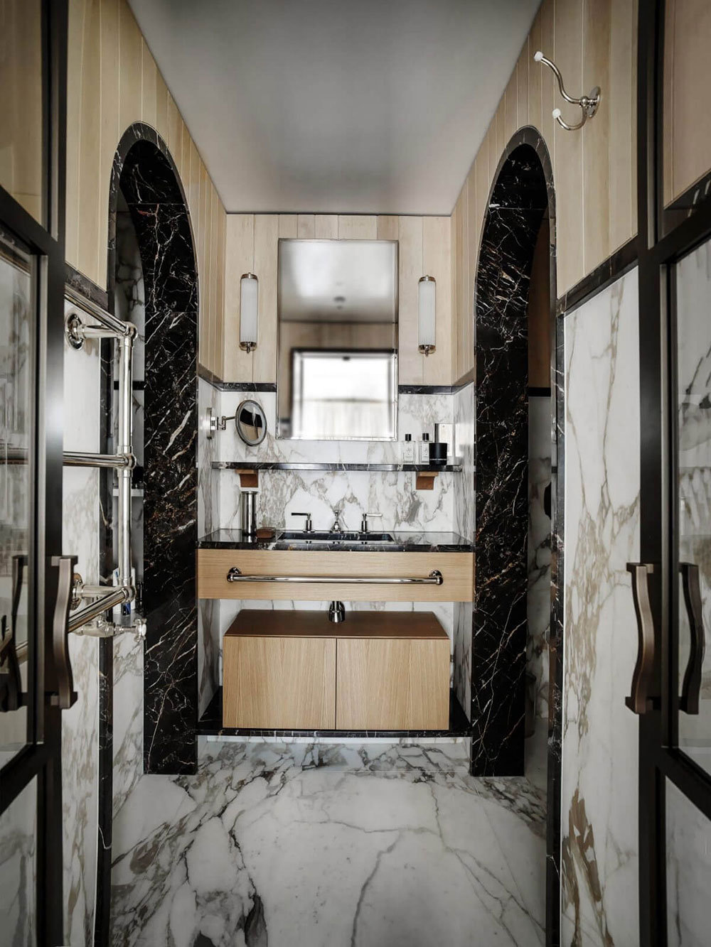 伦敦优雅公寓 | 现代设计与古典元素的完美融合-10