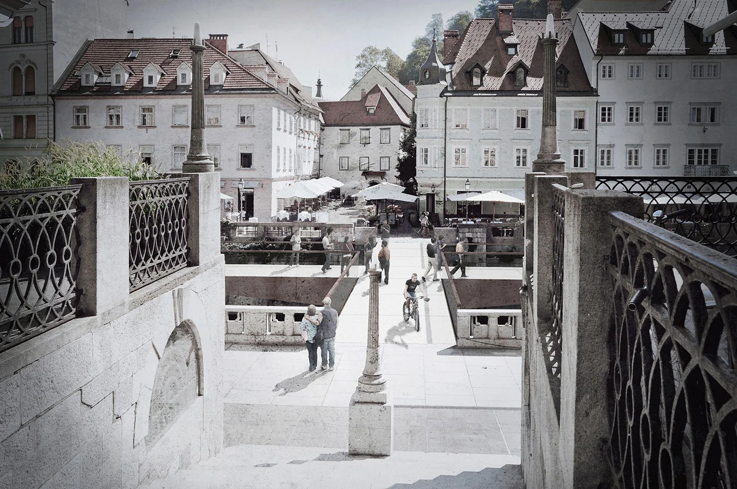 穿过人行天桥丨斯洛文尼亚丨dekleva gregorič architects-5