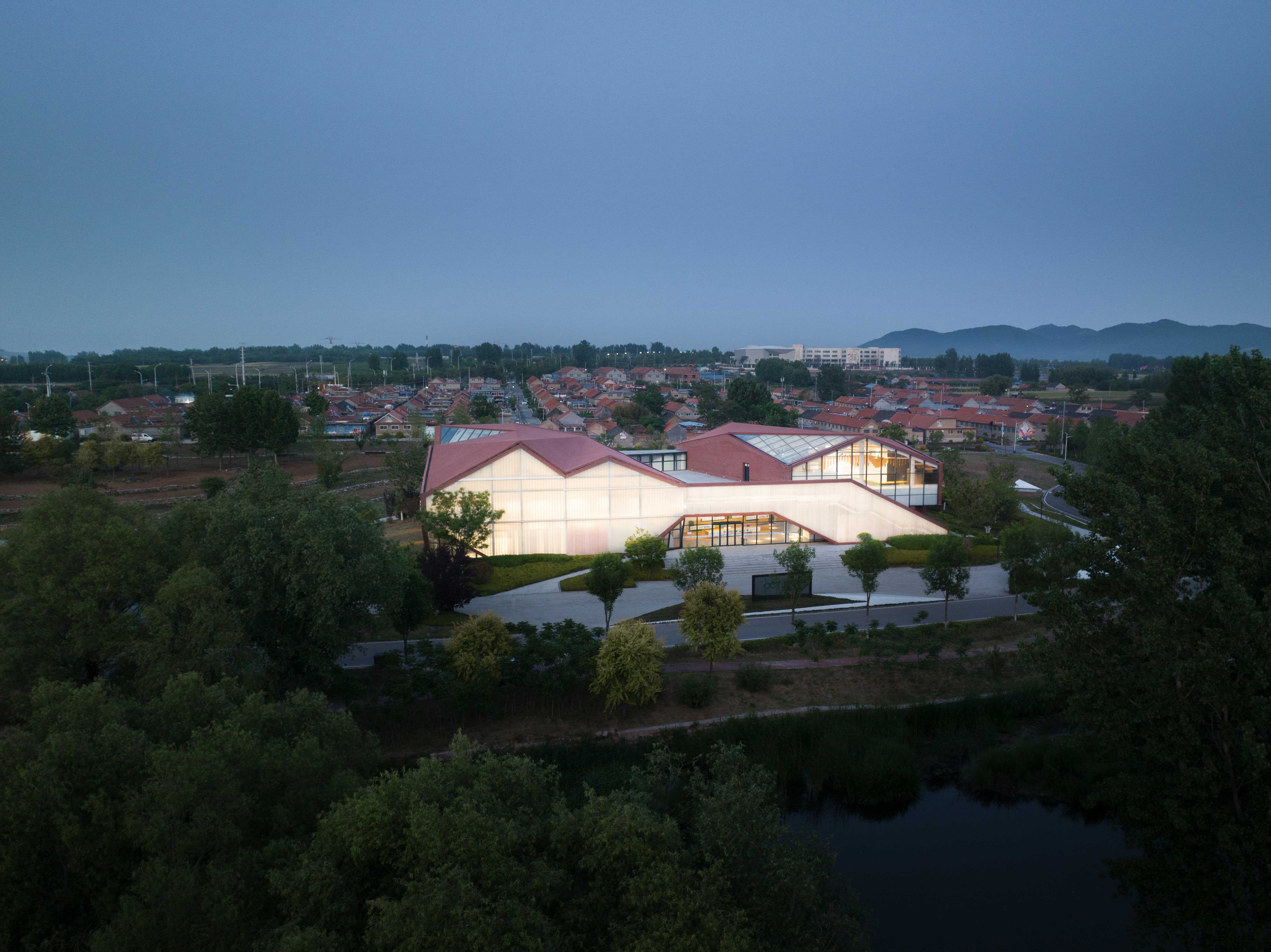 华侨城青岛即墨莲花山乡村振兴示范区项目展示中心丨中国青岛丨袈蓝建筑-81