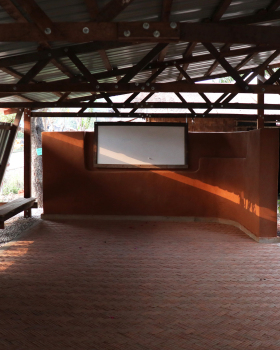 Irrawaddy Flower Garden Classroom Buildings / Simple Architecture