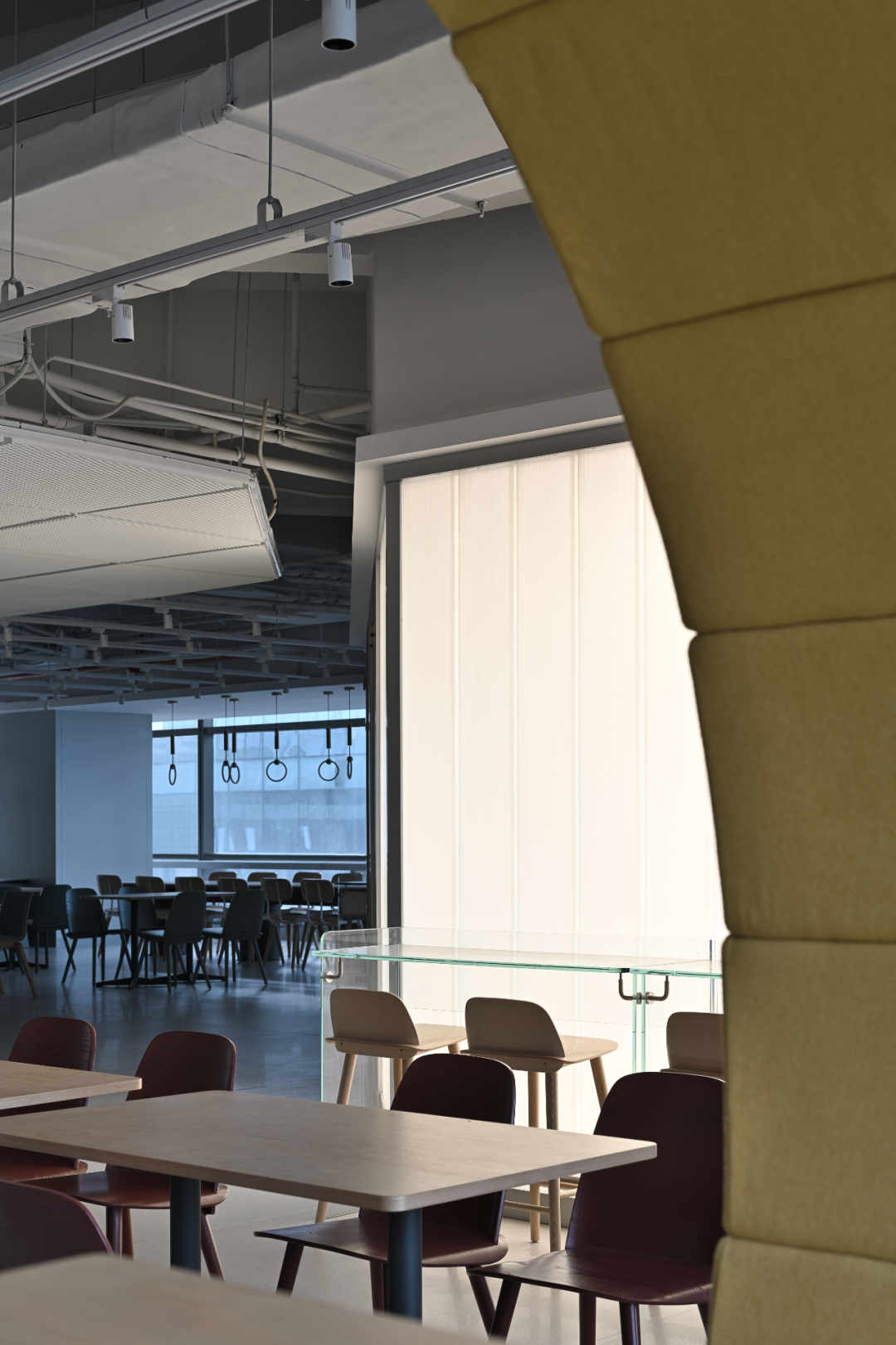 深圳李宁总部员工餐厅丨中国深圳丨叁上叁设计团队-58