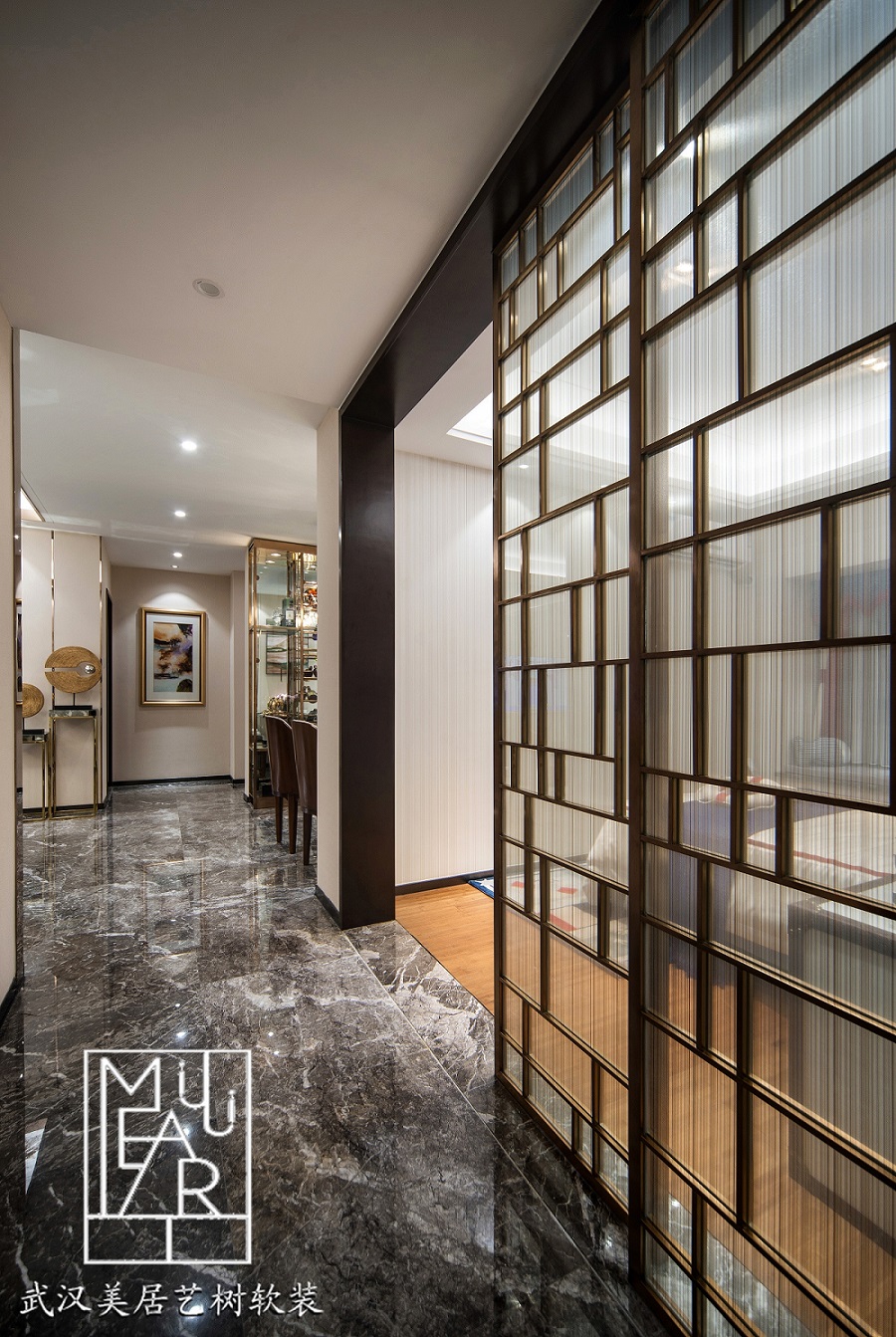 现代港式风格打造 100㎡优雅轻奢空间-7