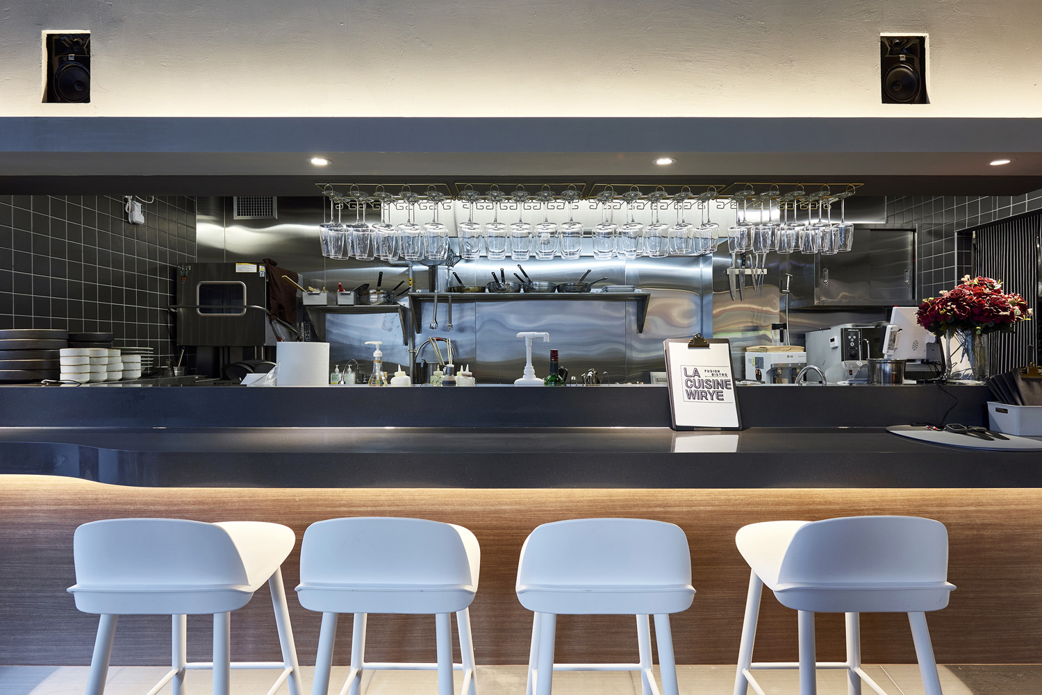 首尔 22 平米豪华公寓 | 极简主义的完美呈现-6