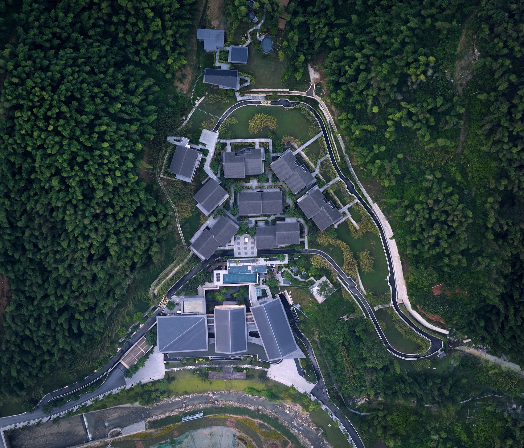 明月川 • 云孚里云宿温泉酒店丨中国宜春丨艾麦欧(上海)建筑设计咨询有限公司-35