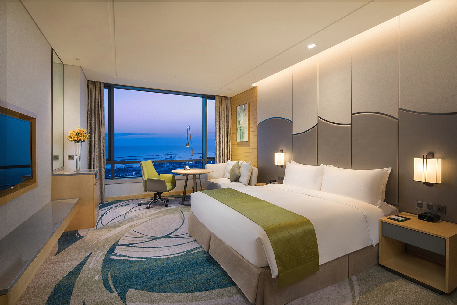 假日酒店 · 绿色温馨的现代设计-13