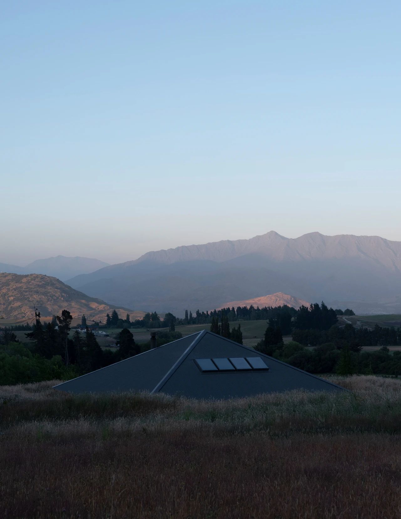 Openfield山间豪宅（Openfield House）丨新西兰丨当地设计师Keshaw McArthur-4