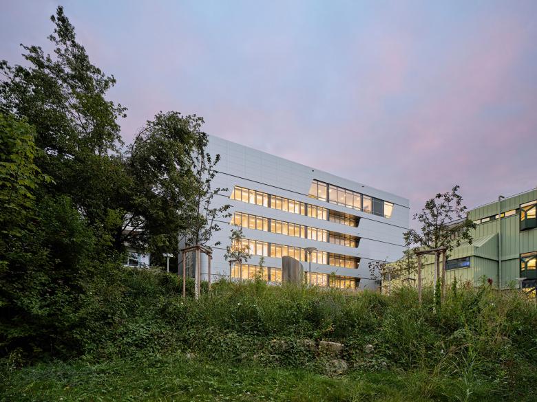 KRESINGS丨Universität Konstanz – Center for Visual Computing of Collectives丨德国-4