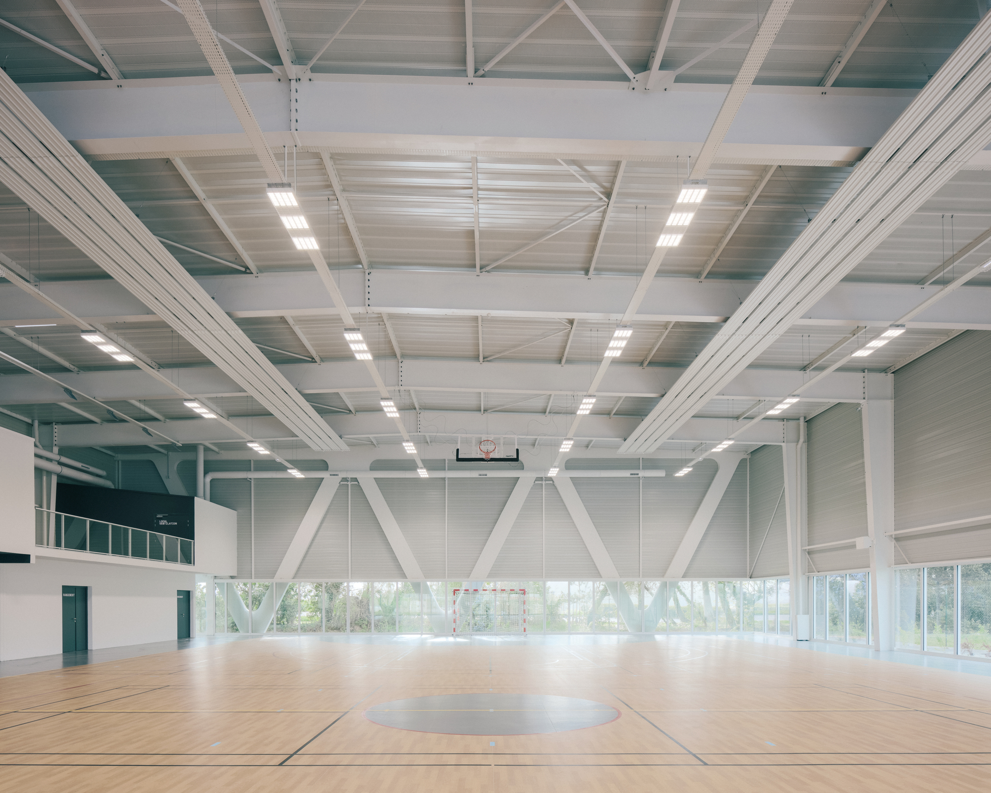 普罗维登斯高中，阿尔塔丨法国-25