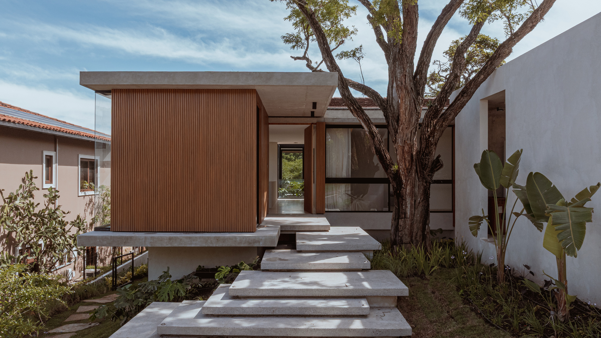 疯狂之屋（注：Casa Mad结合常见语境，可能较为符合一些叫Casa Mad的景点的含义，比如越南大叻的疯狂之屋（Càt Tường Điên Đã，也被称为Mad House ），若有特定背景信息请补充） 丨哥斯达黎加圣何塞丨JSARQ-26