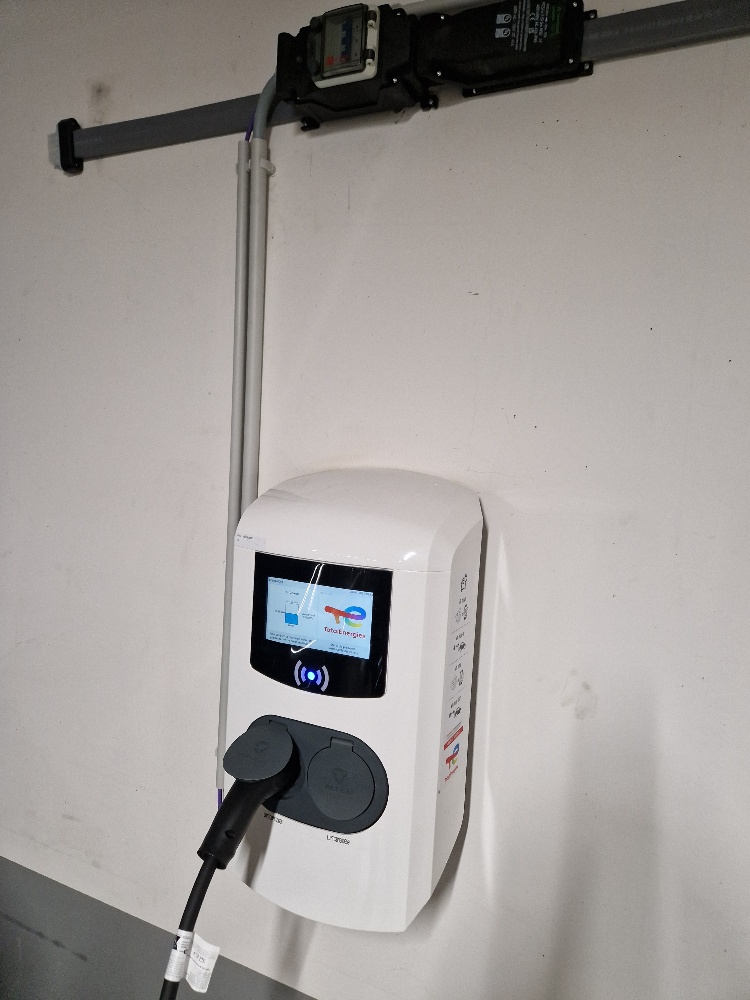 White Pearl写字楼充电设施项目丨卢森堡丨Arlette Schneiders建筑事务所-9