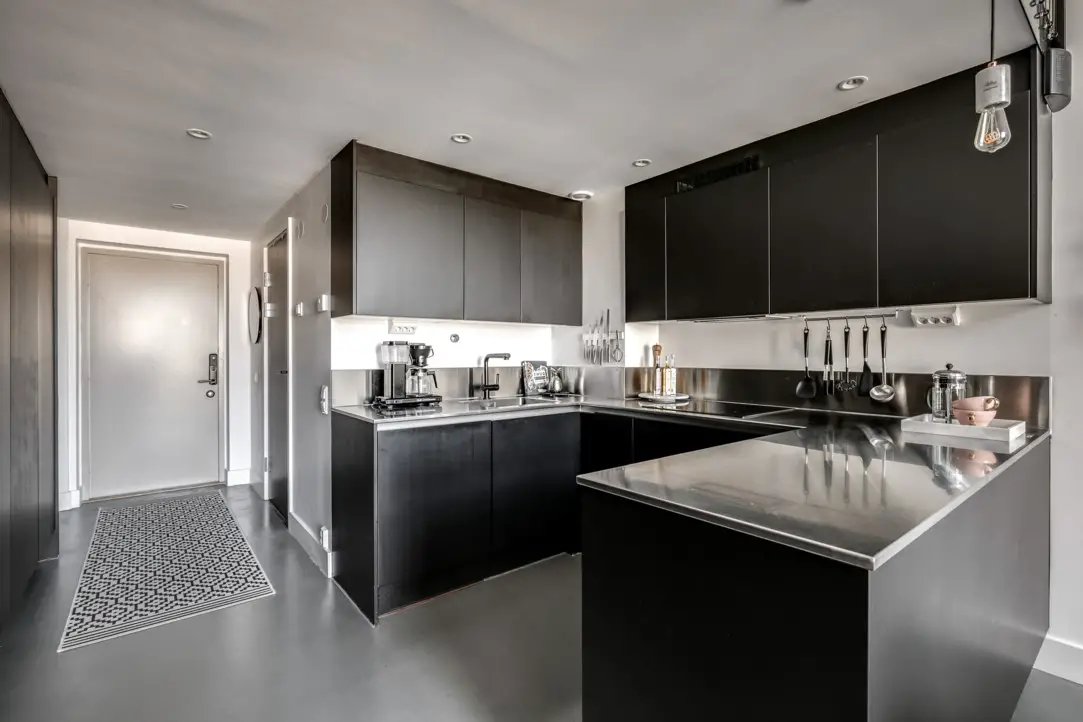 瑞典斯德哥尔摩 52m2 现代设计二层公寓-7