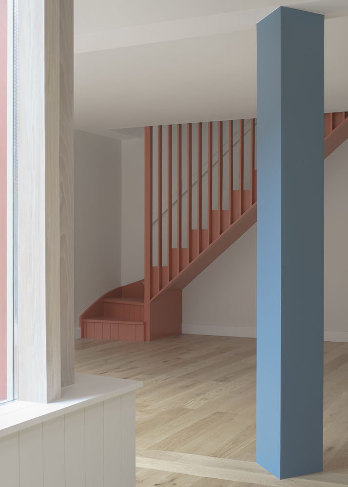 pirouette 有(芭蕾舞)单脚尖旋转的意思,house 是房子房屋,结合起来可译为旋转之屋丨英国丨Artefact Studio-32