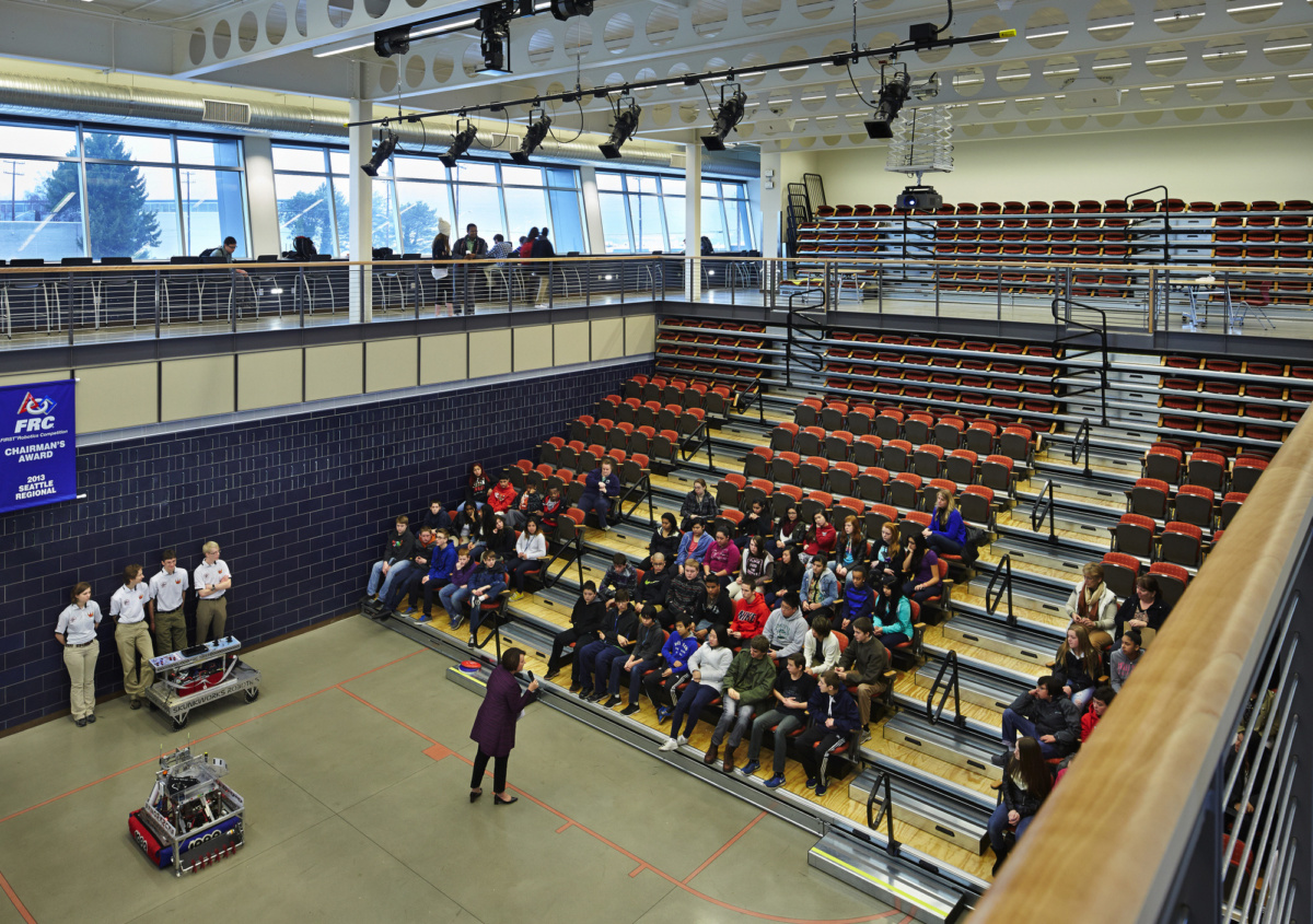 雷斯贝克航空高中-26