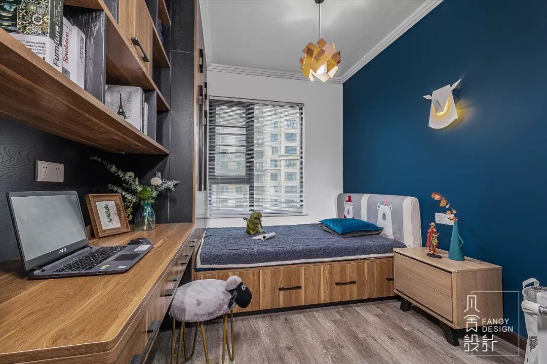 灰白镜遇实景 | 贵阳元琦林居现代简约之家-40