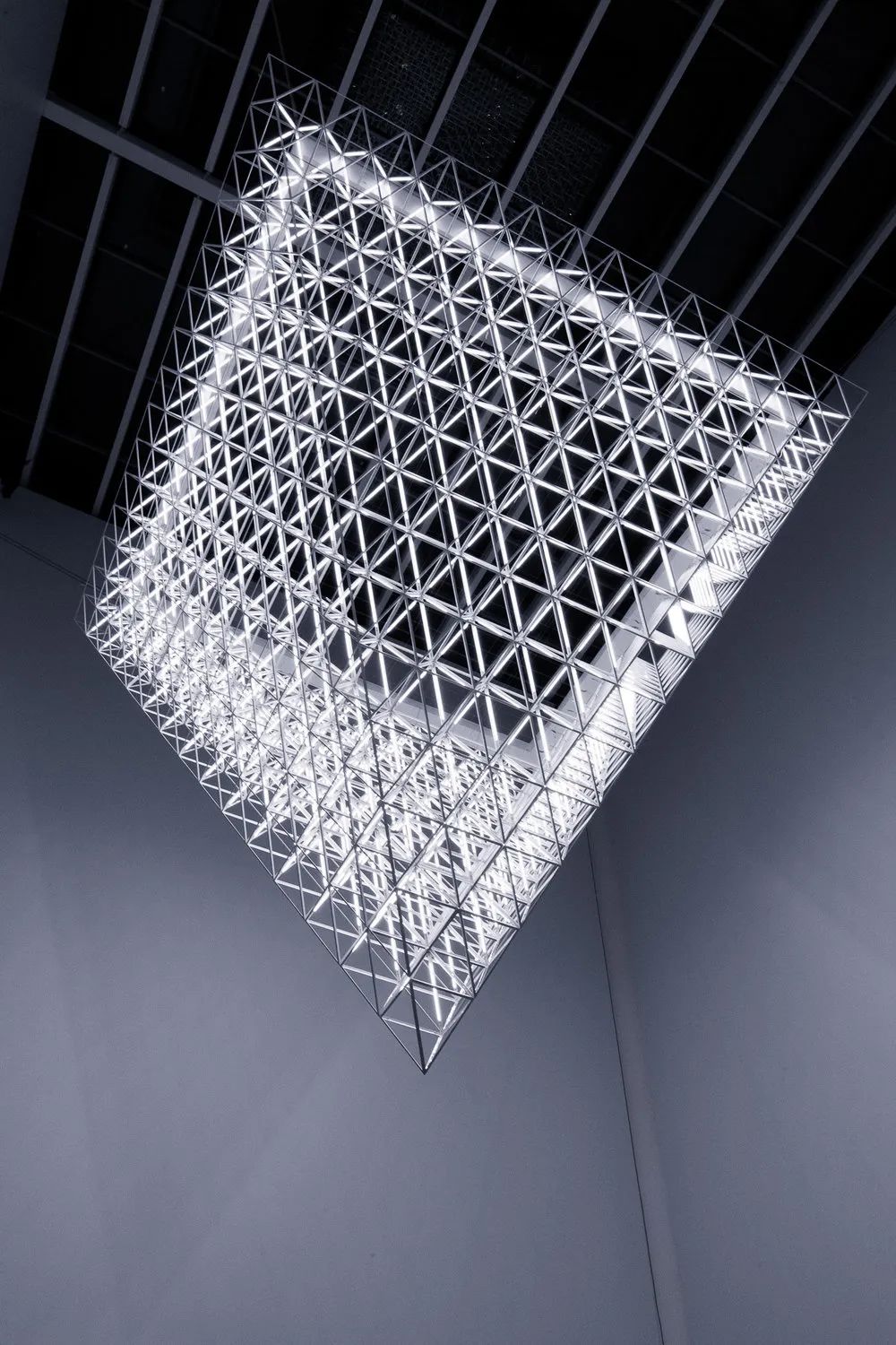 《感知自然》——联合视觉艺术家 UVA 探索时间、空间与自然现象-29