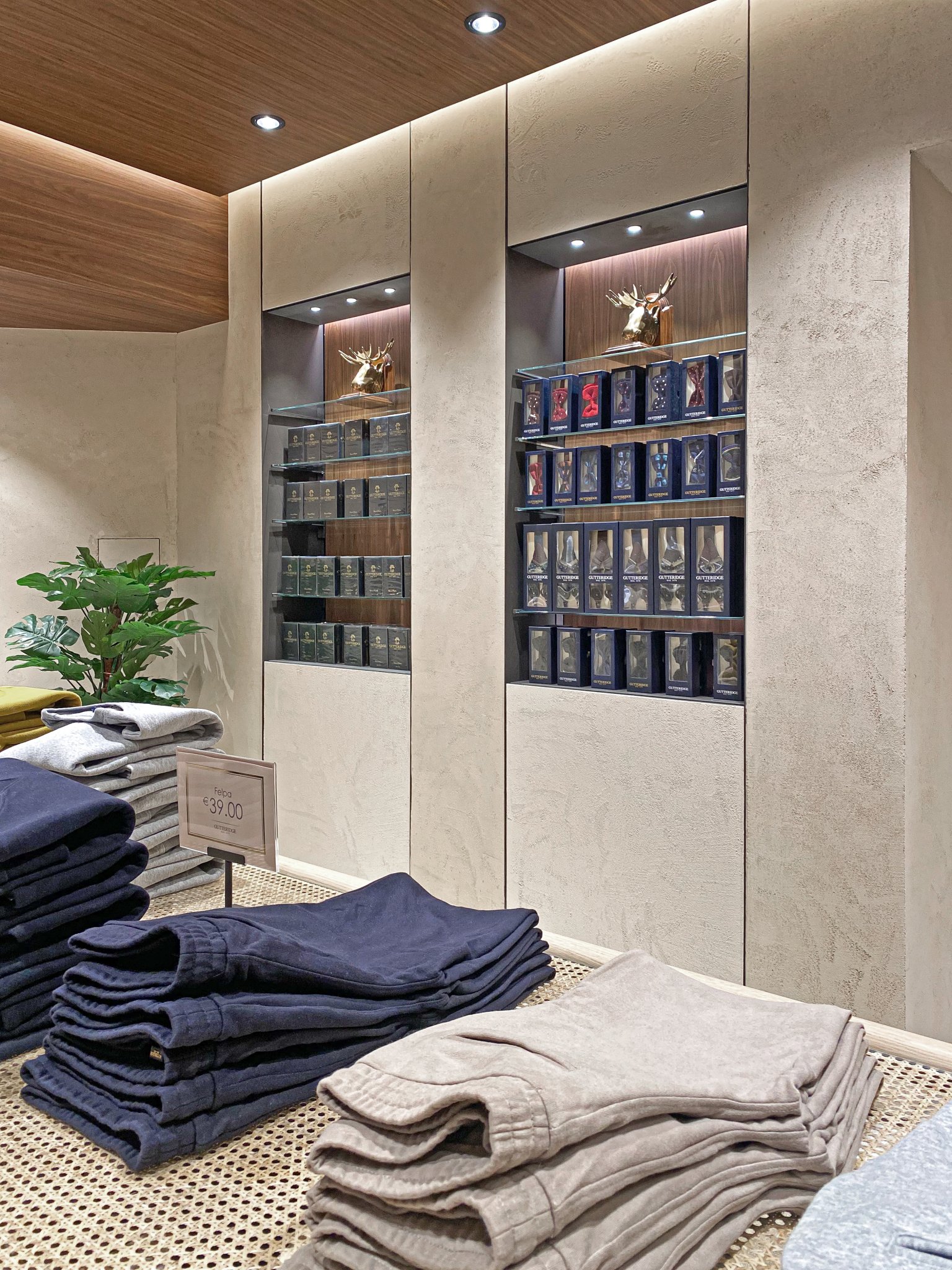 古特里奇巴勒莫旗舰店丨ItalyPalermo丨Christopher Ward Studio-8