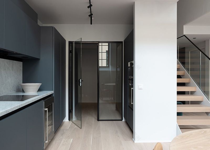 斯德哥尔摩百年体育馆改造成简约北欧风公寓-13