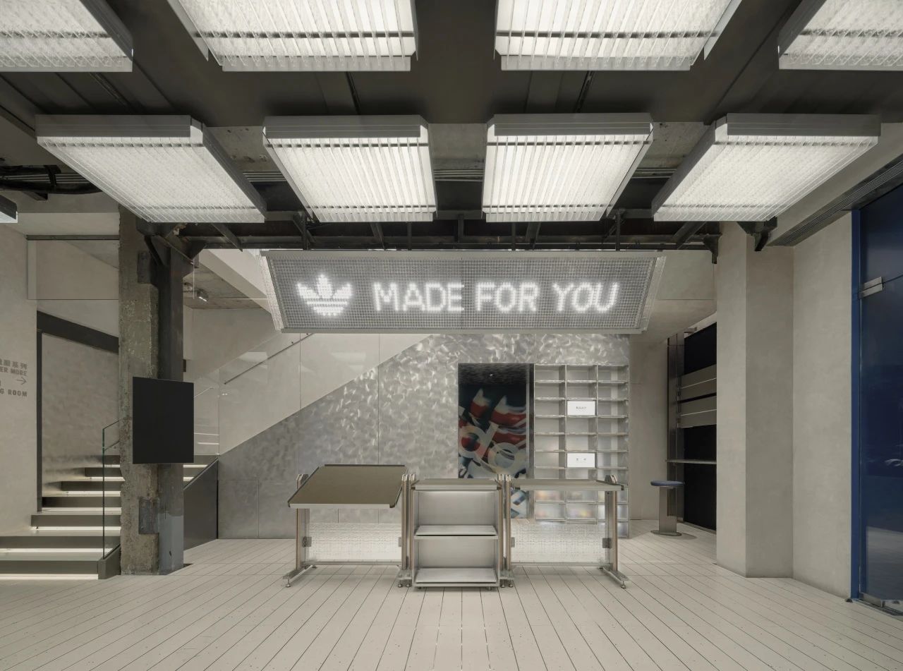 阿迪达斯Originals安福322旗舰店-59