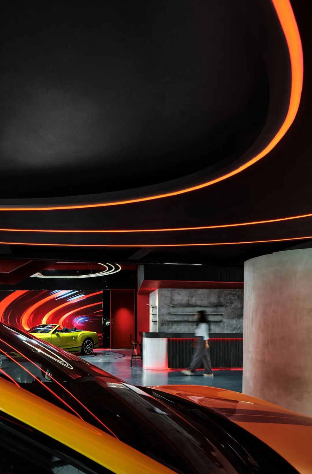 苏格设计丨3000㎡高街复古星火汽车展厅-36