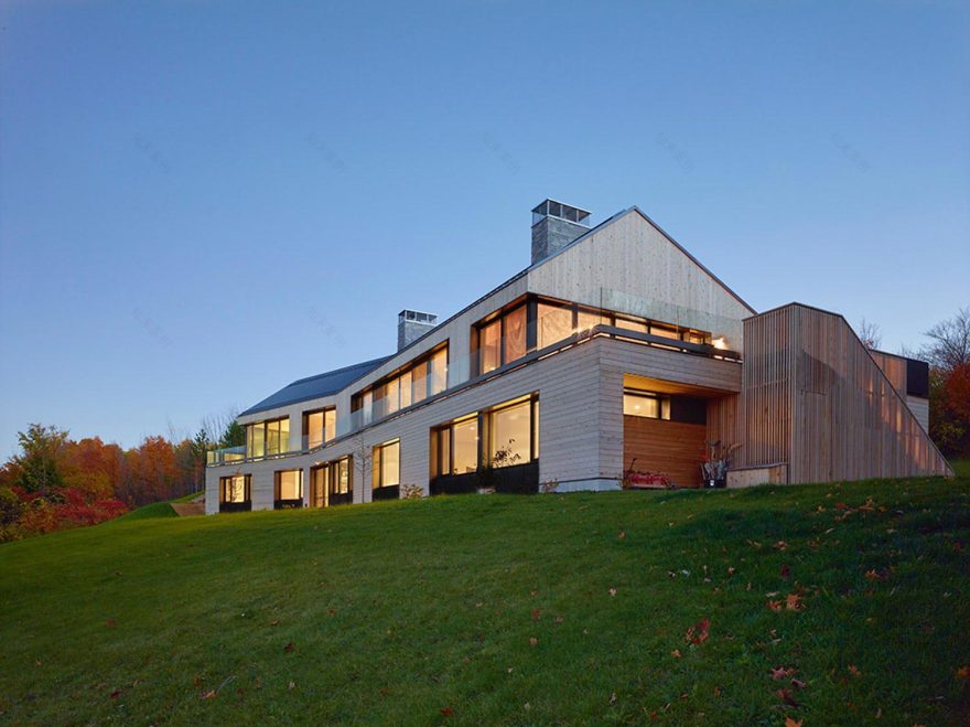 Contemporary interpretation of a traditional home inspired by the Long House typology CAANdesign Architecture and home design blog-7