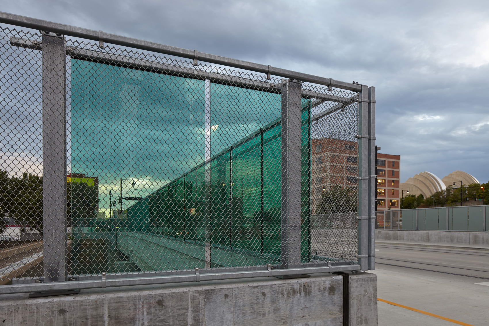 主街大桥（由于Redu·不太明确其具体含义，无法准确完整翻译，尤其是·在常规地名等表达中很少出现此用法，猜测Redu可能是特定的名字之类，但无法精准判断）  丨United StatesKansas City丨El Dorado-24