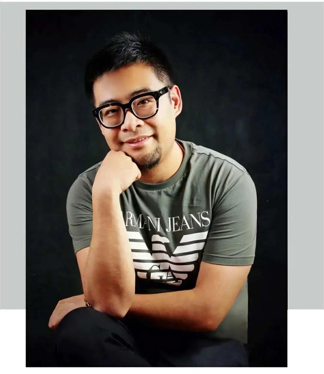 李丞打造 400㎡现代家宅，品质生活与艺术气息的完美融合-78